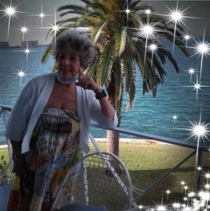 Meet your Posher, Norma a